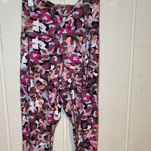 ATHLETA Transcend Stash Tight Leggings Women’s XS Elysian Floral Pink NWOT